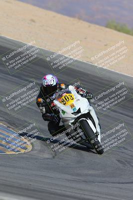 media/Nov-15-2024-CVMA Friday Practice (Fri) [[b142d29251]]/4-Group 4 and Trackday/Session 2 (Turn 10)/